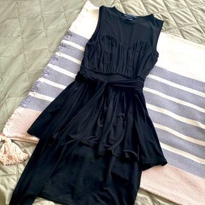 EUC French Connection Peplum LBD 0/2